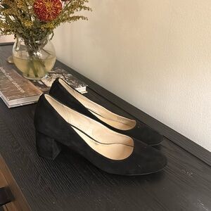 Cole Haan kitten heels size 6.5
